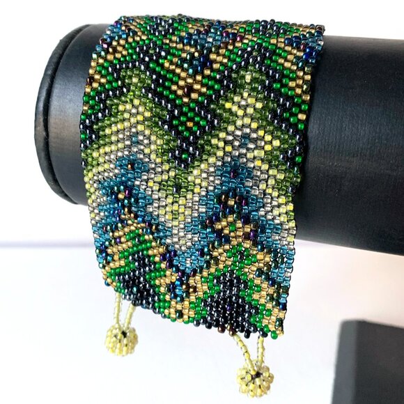 Handmade Wide Seed-Bead Cuff Bracelet with Geometric Design - Picture 5 of 7